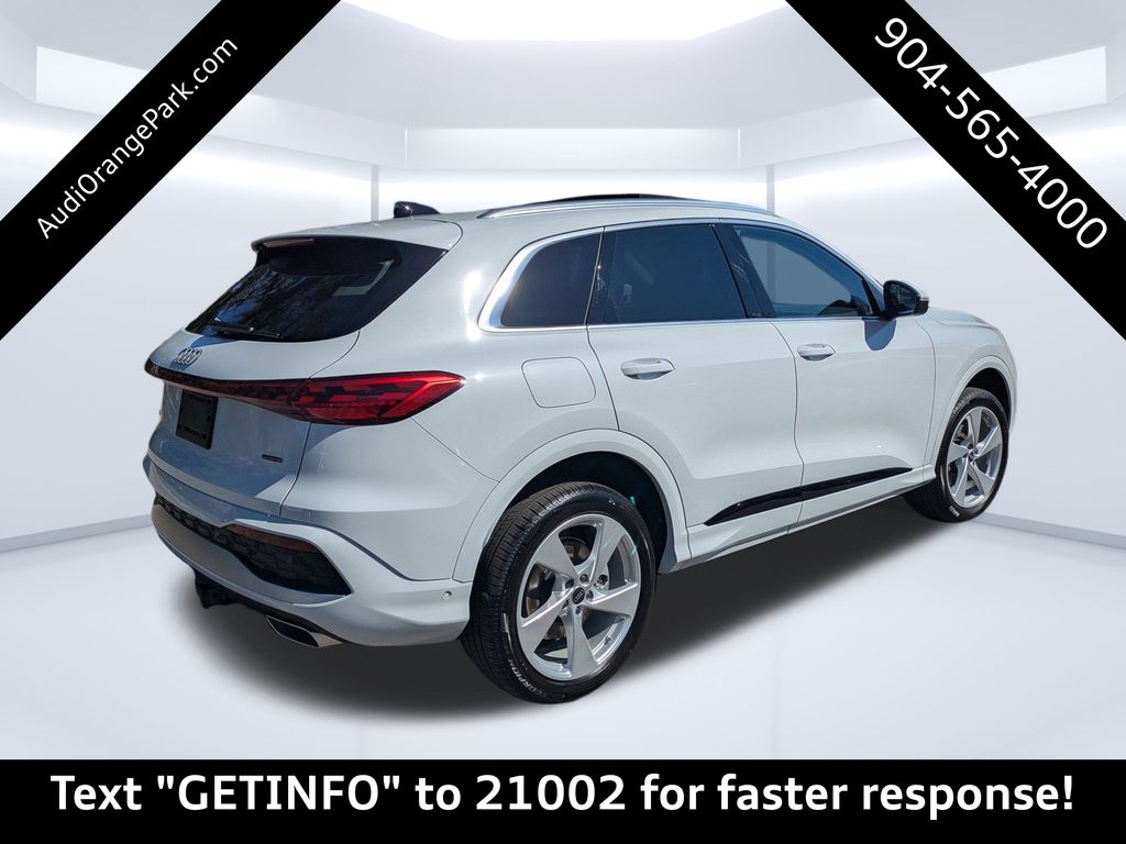 2025 Audi Q5 2.0T Premium Plus photo 3