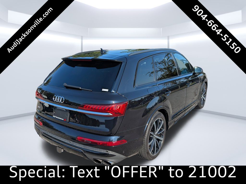 2021 Audi SQ7 Premium Plus photo 2