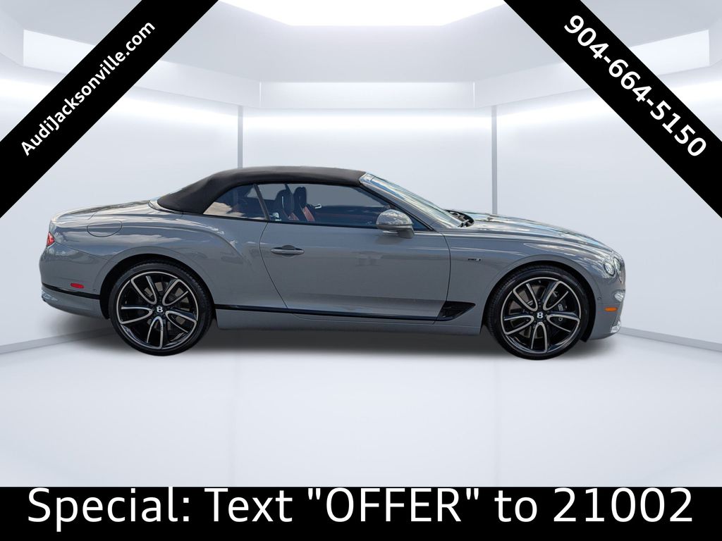 2024 Bentley Continental GT V8 photo 2