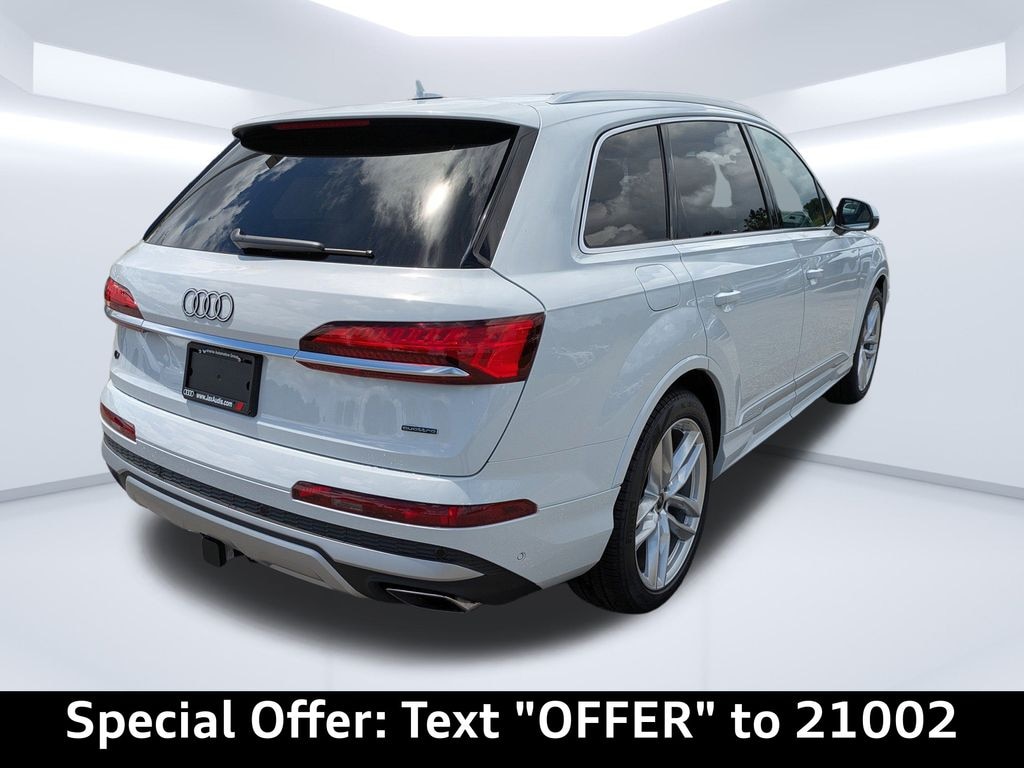 New 2025 Audi Q7 55 Tfsi Quattro SUV