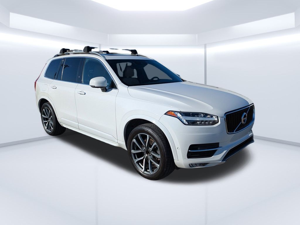 Used 2018 Volvo XC90 T6 Momentum SUV