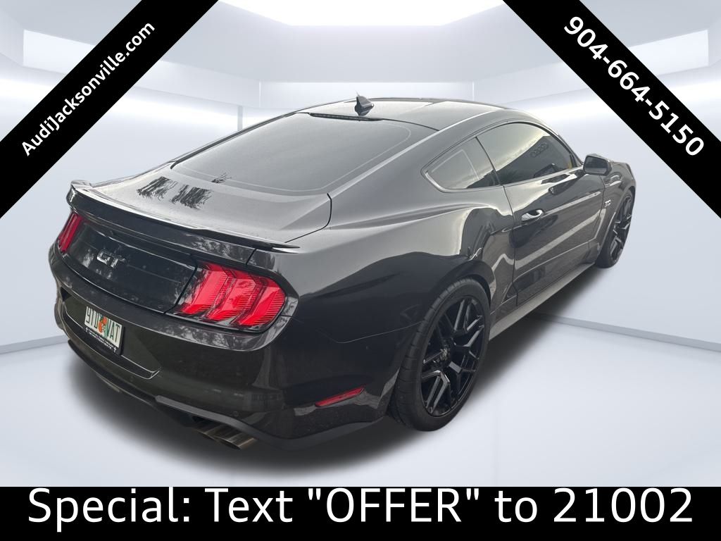 2022 Ford Mustang GT Premium photo 2