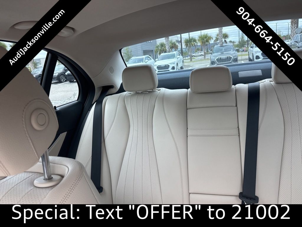 2017 Mercedes Benz E 300 photo 4