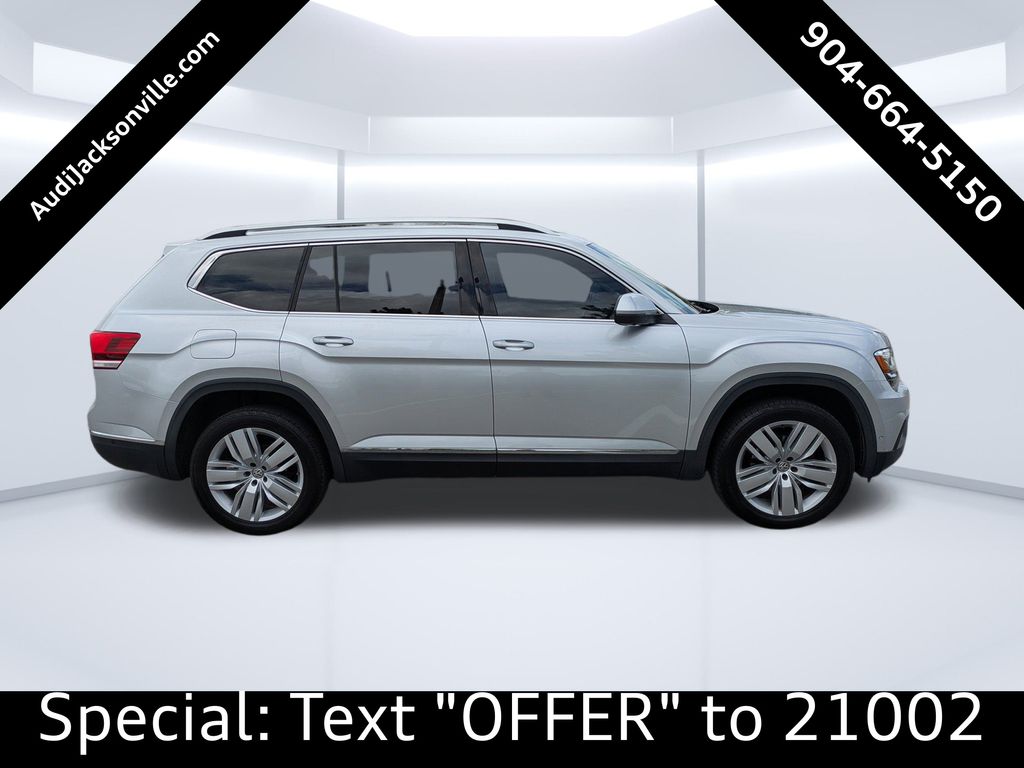 2019 Volkswagen Atlas SEL Premium photo 2