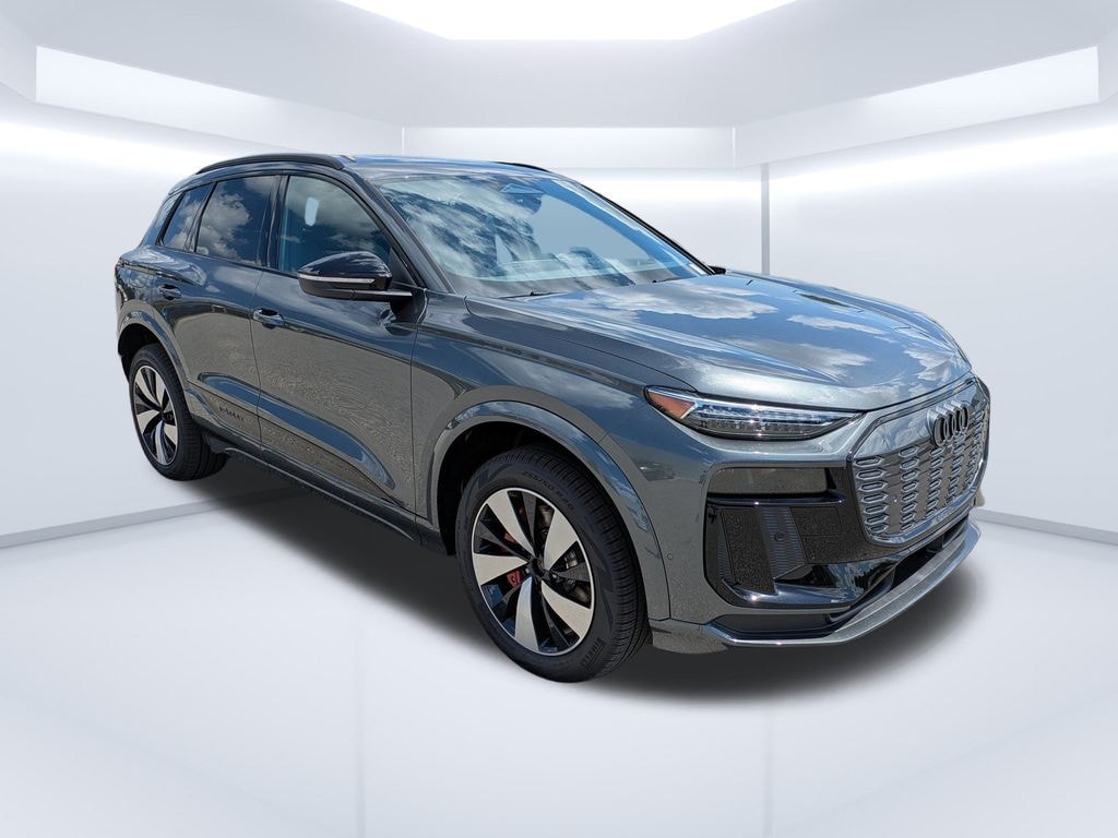 New 2025 Audi SQ6 e-tron Premium Plus SUV