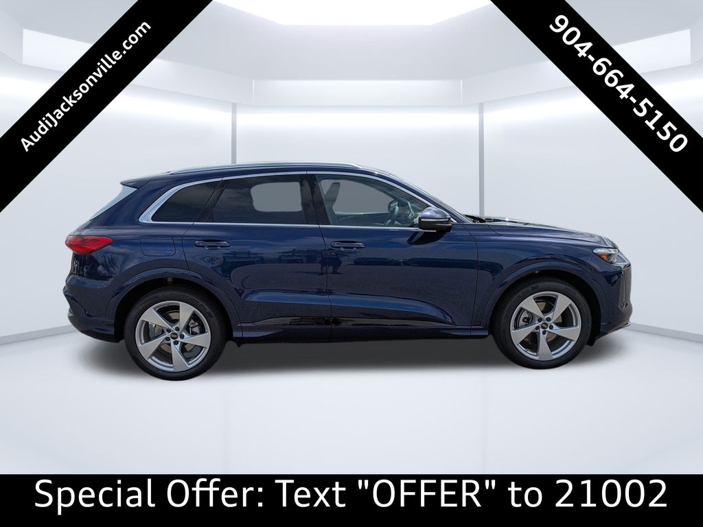 2025 Audi Q5 Prestige Premium photo 2