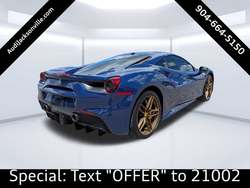 2016 Ferrari 488 GTB photo 3