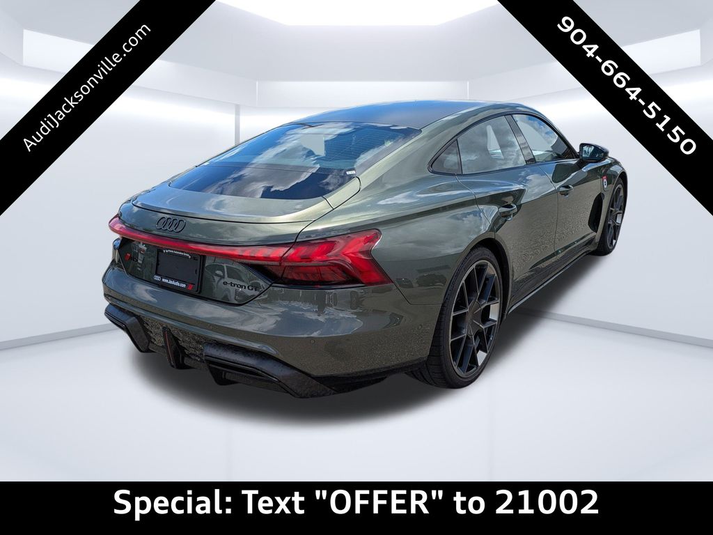 2025 Audi RS e-tron GT Base photo 3