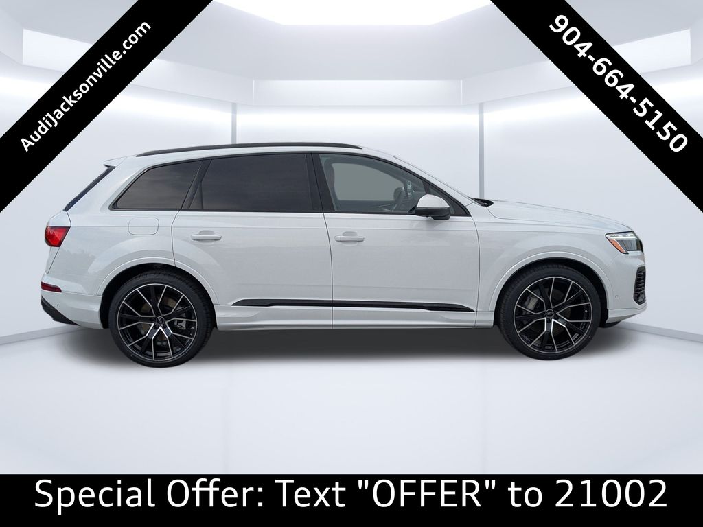 2025 Audi Q7 55 Prestige photo 2