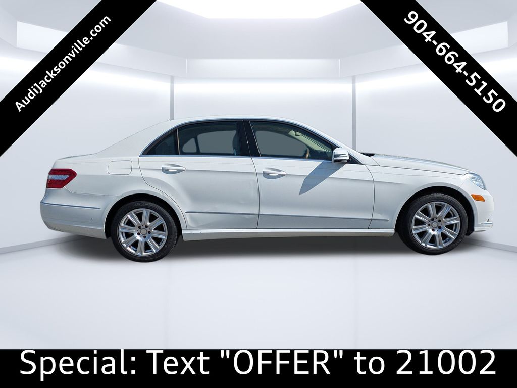 2013 Mercedes Benz E 350 photo 2