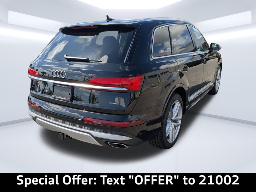 New 2025 Audi Q7 55 Tfsi Quattro SUV