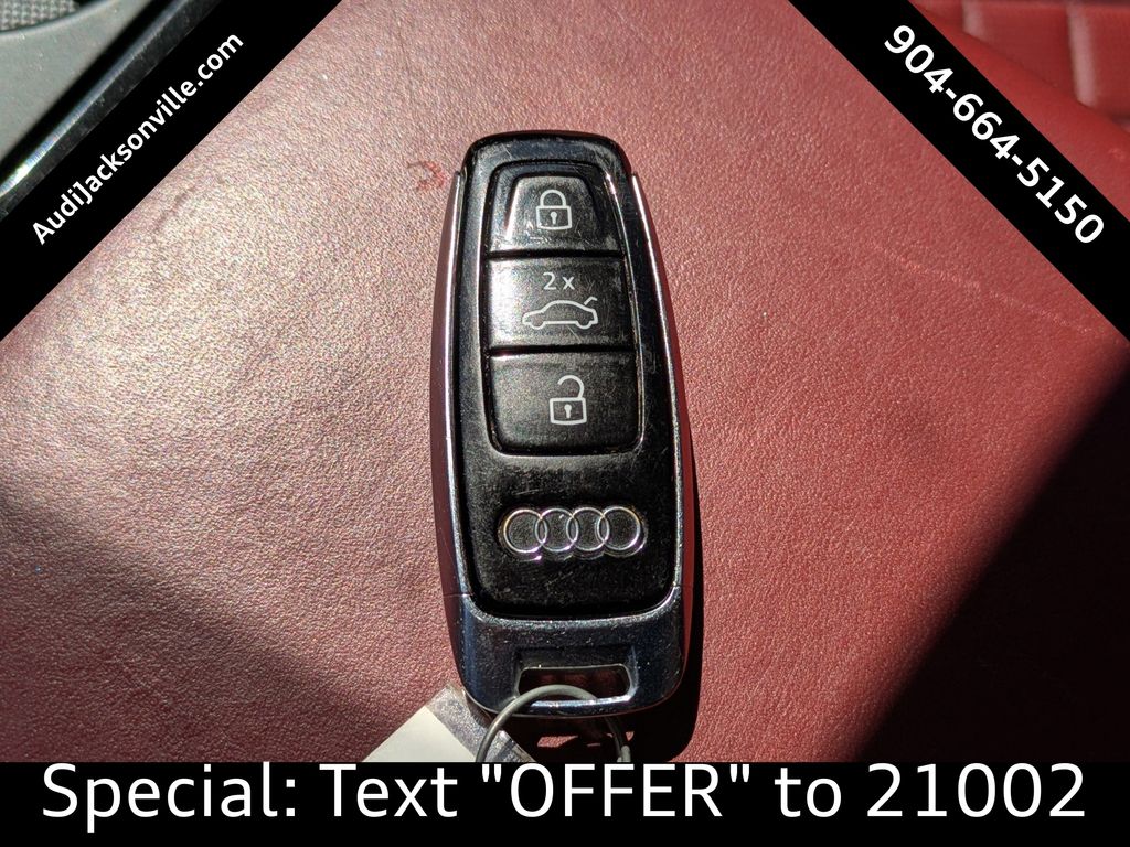 2021 Audi SQ7 Prestige photo 4