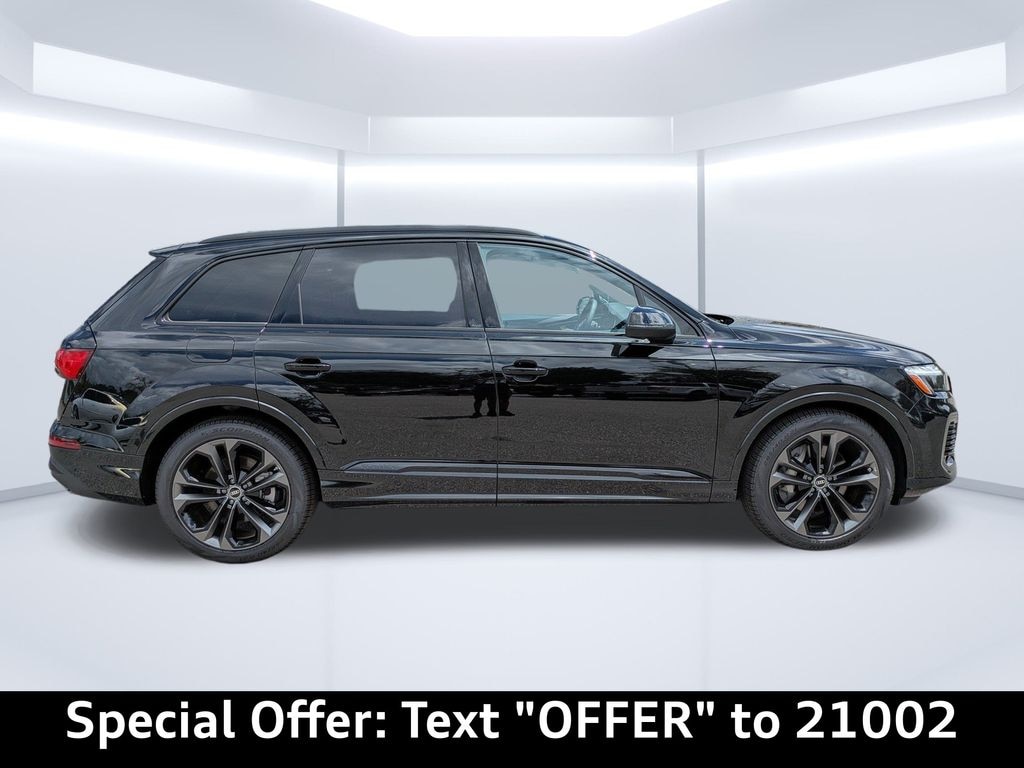 New 2025 Audi Q7 55 Tfsi Quattro SUV