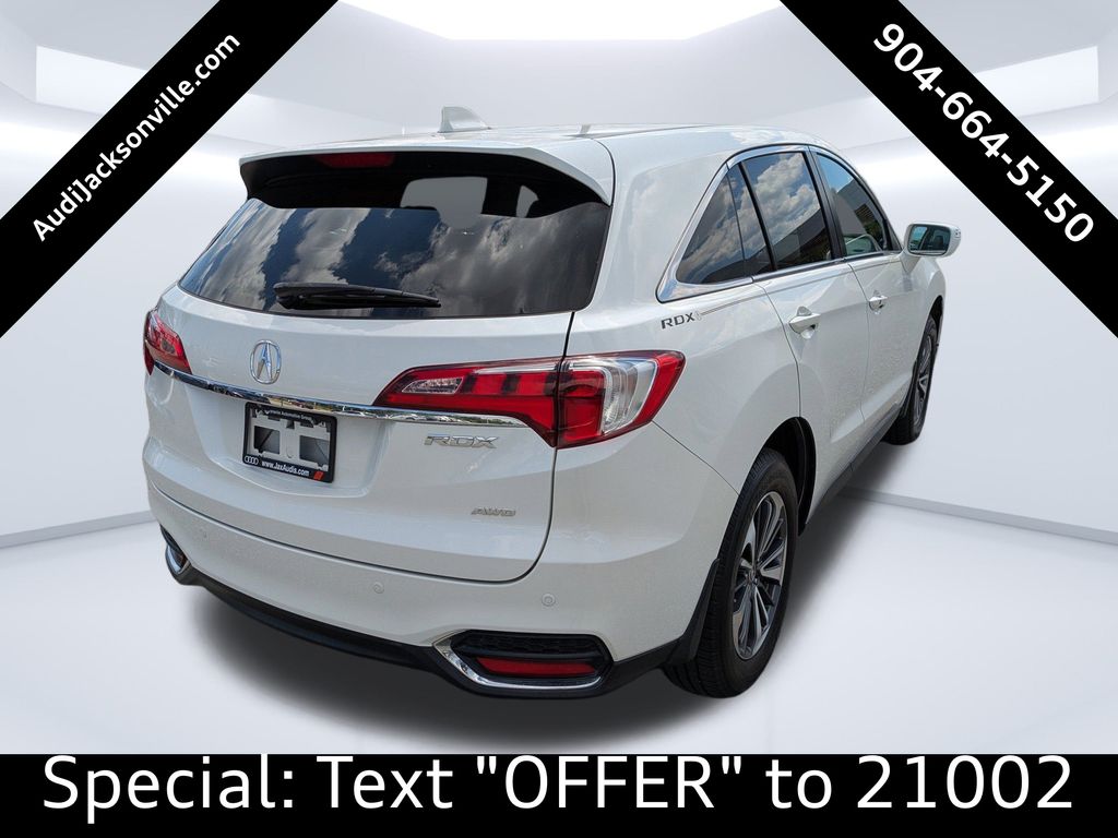 2018 Acura RDX Advance photo 3