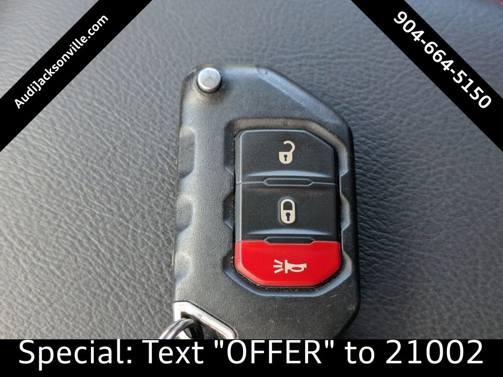 2019 Jeep Wrangler Unlimited Rubicon photo 4