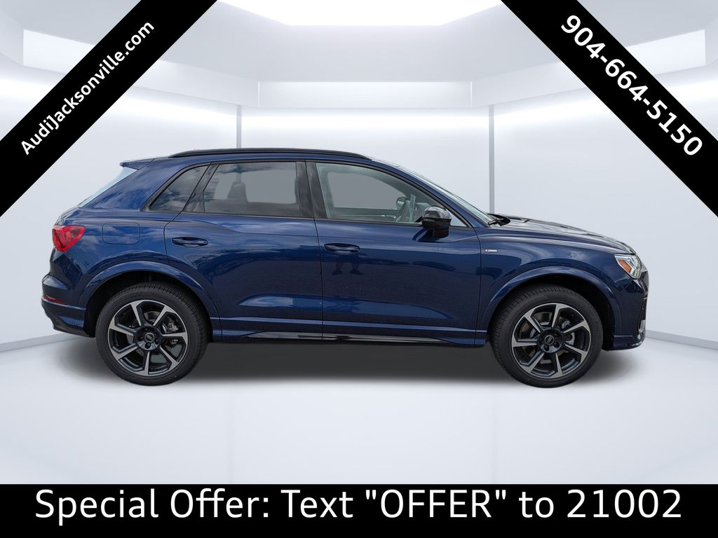 2025 Audi Q3 45 TFSI S line Premium Plus photo 2