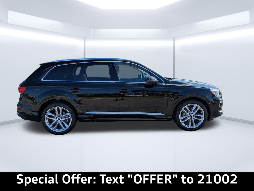 New 2025 Audi Q7 55 Tfsi Quattro SUV