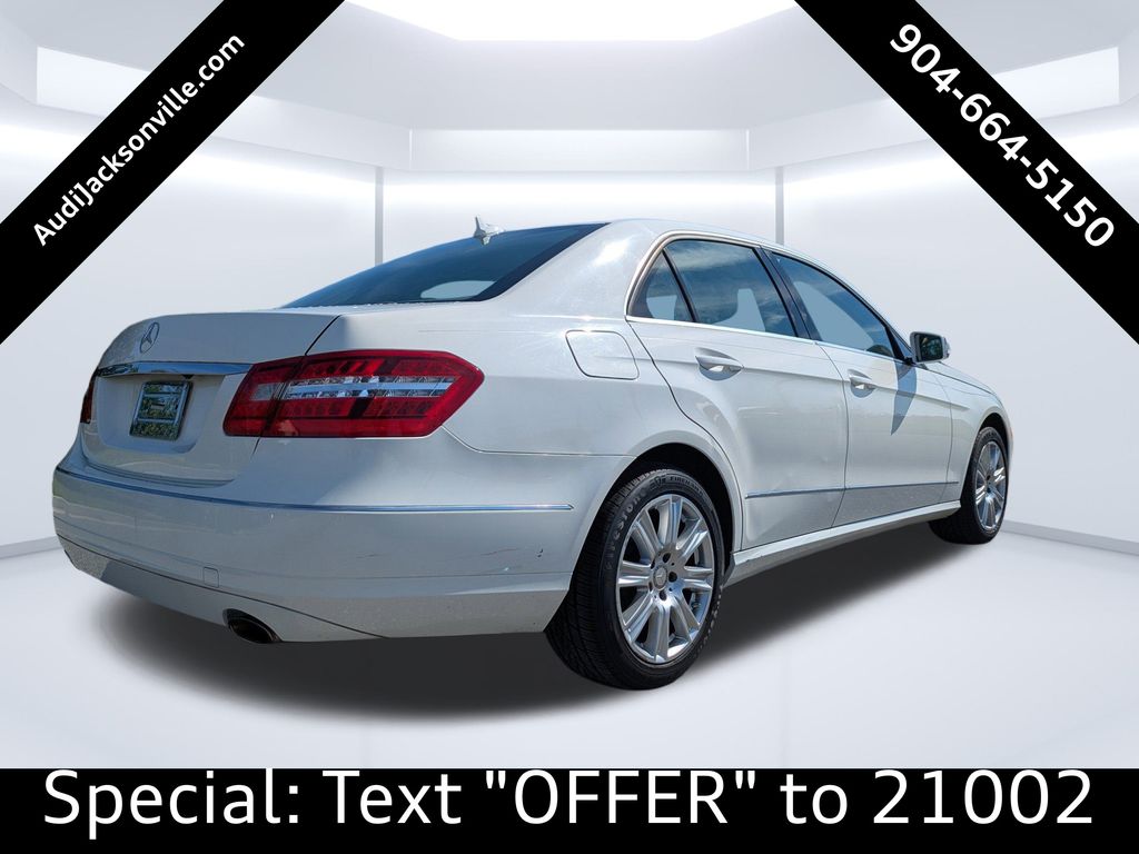 2013 Mercedes Benz E 350 photo 3