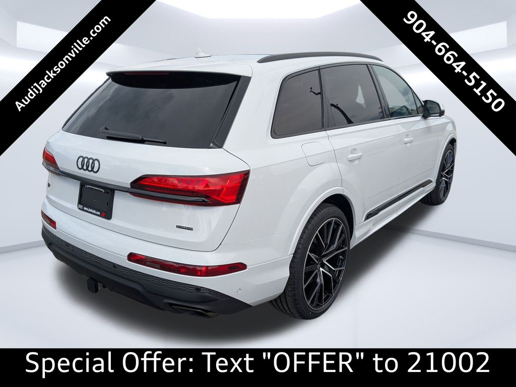2025 Audi Q7 55 Prestige photo 3