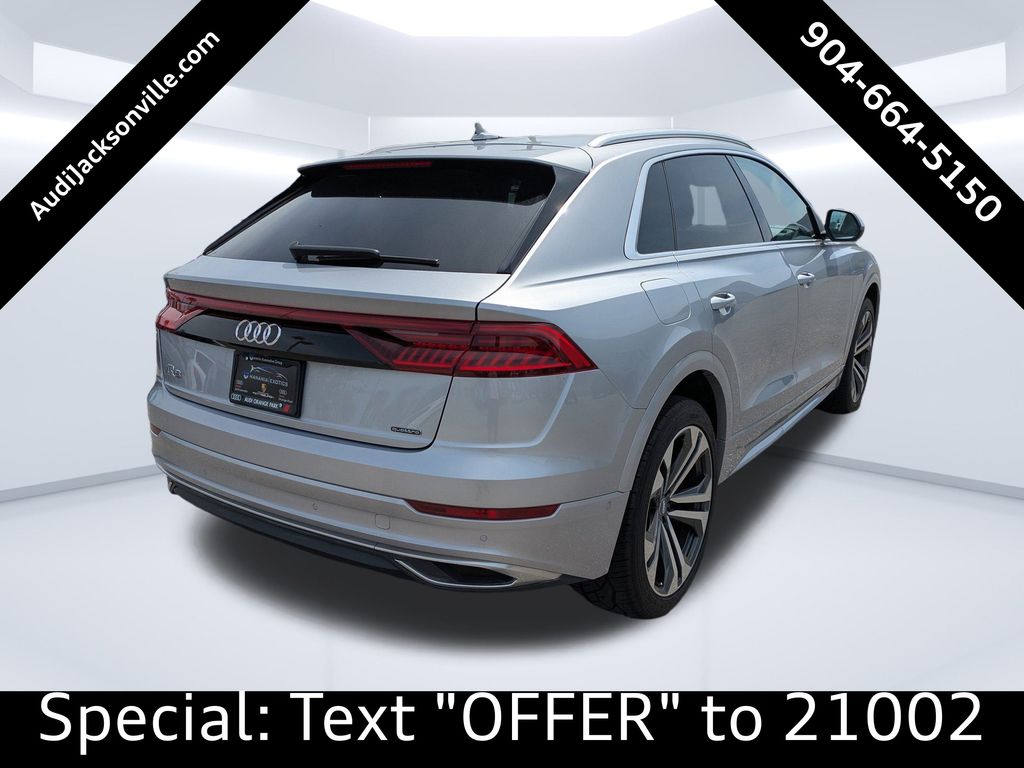 2020 Audi Q8 55 Premium Plus photo 2