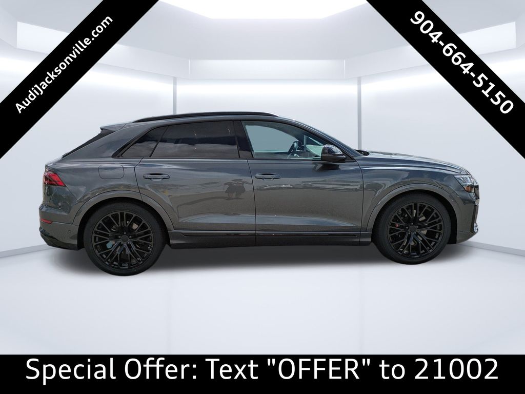 2026 Audi SQ8 Premium Plus photo 2