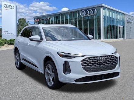 2026 Audi Q5 2.0T Premium Plus SUV