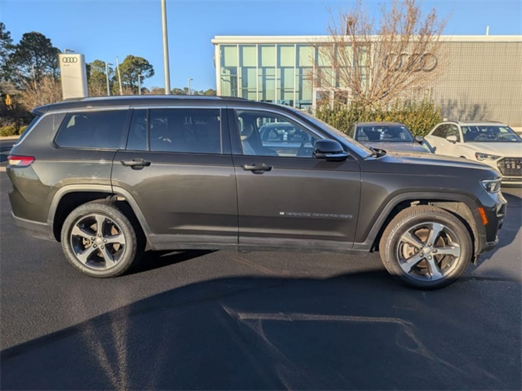 Used 2023 Jeep Grand Cherokee L Limited SUV