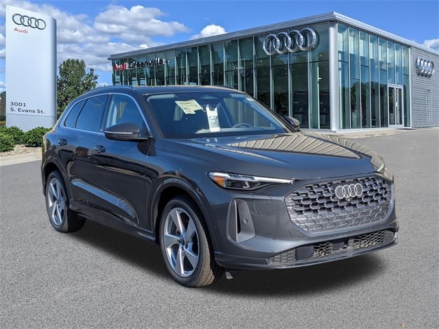 2025 Audi New Q5 Prestige's photo