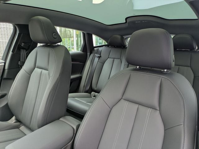 2025 Audi A6 Sportback e-tron Premium Plus - Photo 15
