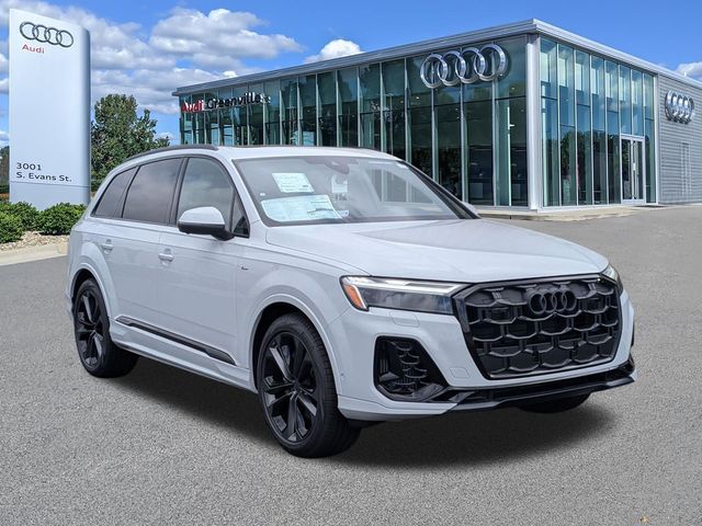 2026 Audi Q7 55 S Line Premium Plus quattro Tiptronic's photo
