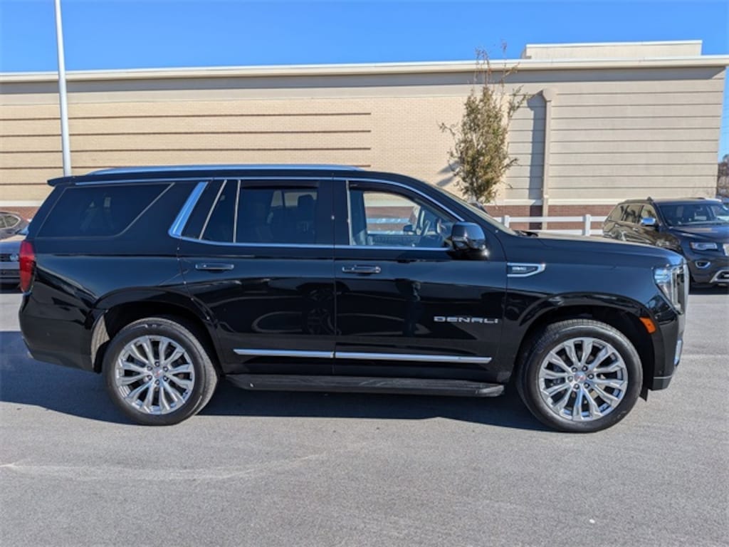Used 2024 GMC Yukon Denali SUV