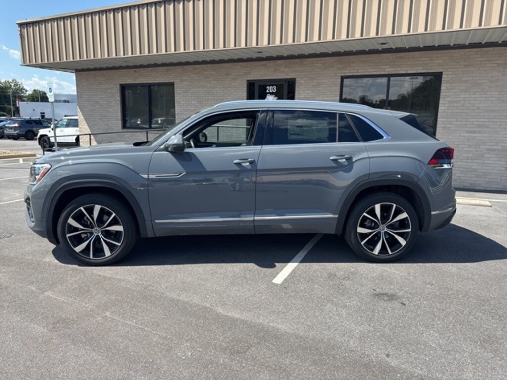 Certified 2025 Volkswagen Atlas Cross Sport 2.0T SEL Premium R-Line SUV