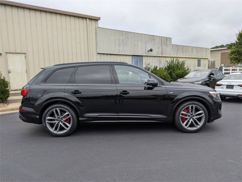New 2026 Audi Q7 55 Prestige SUV