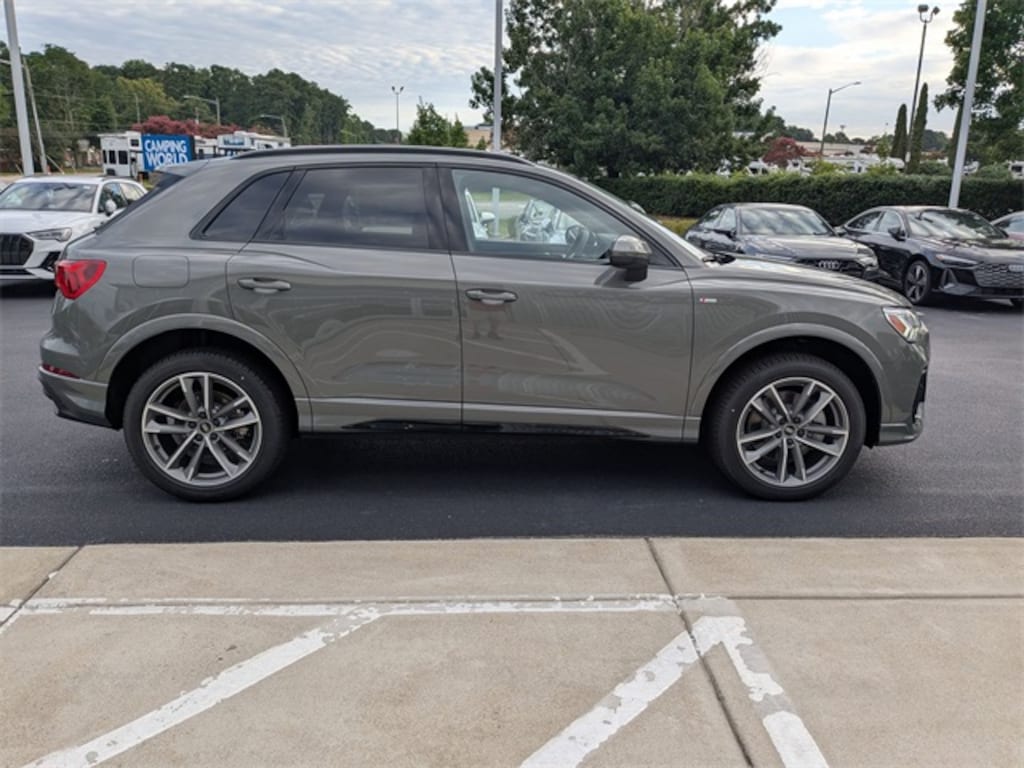 New 2025 Audi Q3 Premium SUV