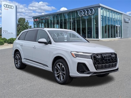 2026 Audi Q7 45 Premium SUV
