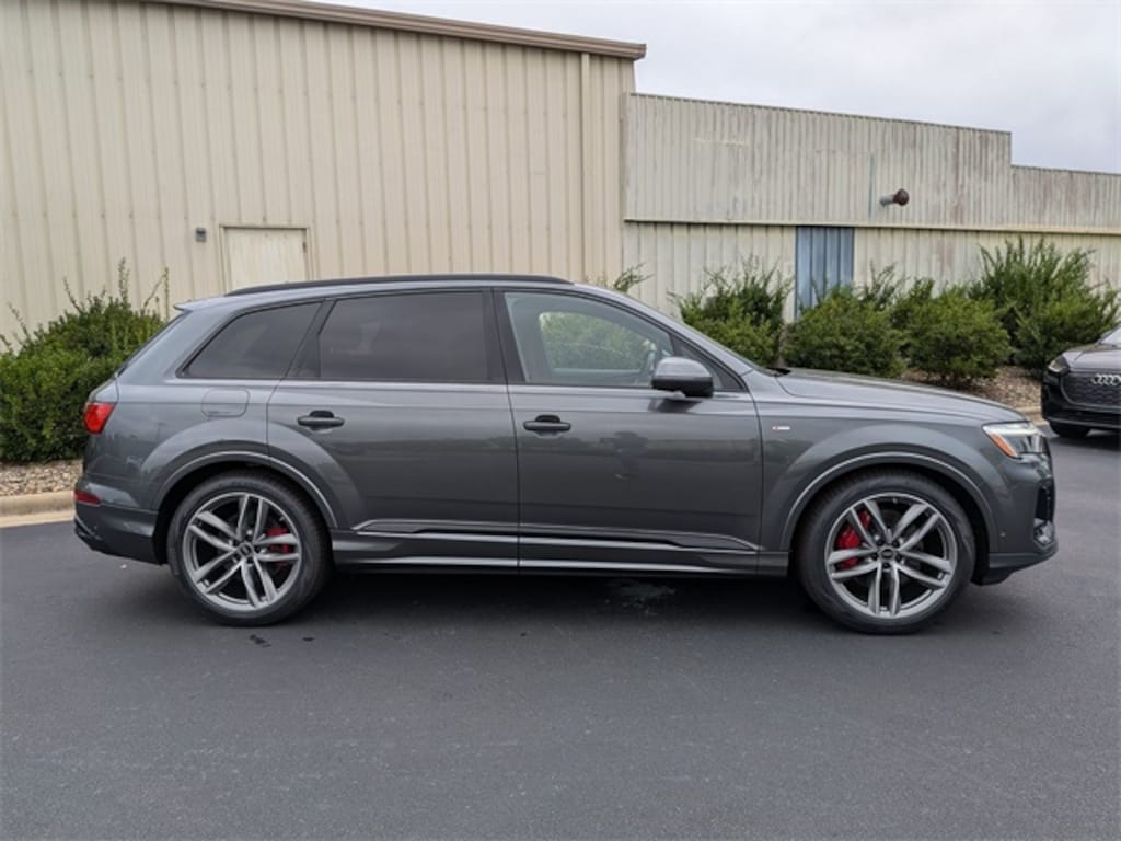 New 2026 Audi Q7 55 Prestige SUV
