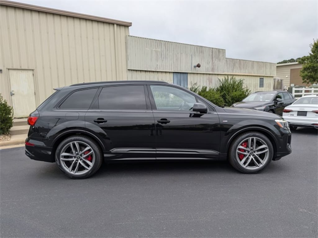 New 2026 Audi Q7 55 Prestige SUV