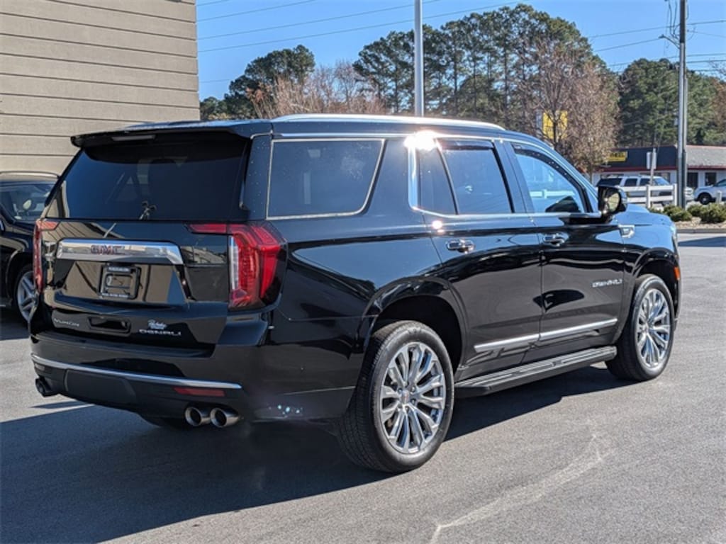 Used 2024 GMC Yukon Denali SUV