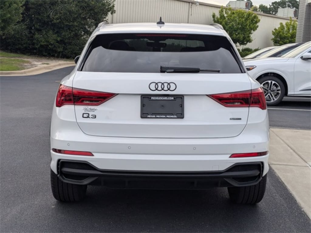 New 2025 Audi Q3 Premium SUV