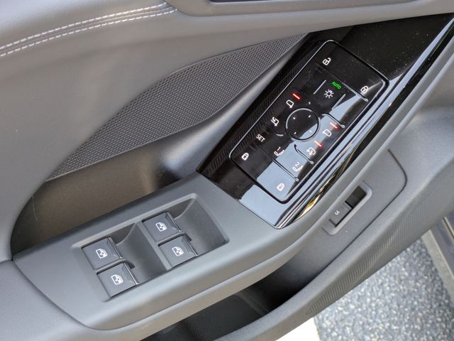 2025 Audi A6 Sportback e-tron Premium - Photo 11
