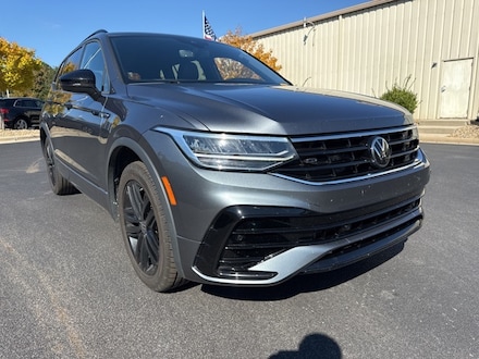2022 Volkswagen Tiguan 2.0T SE R-Line Black SUV