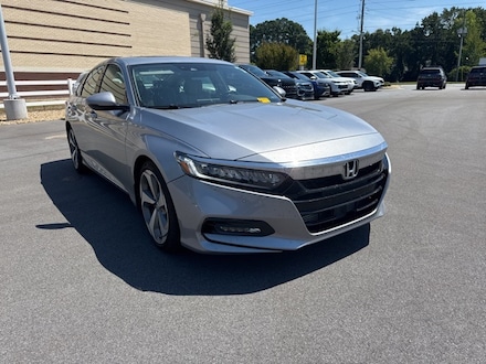 2018 Honda Accord Touring Sedan
