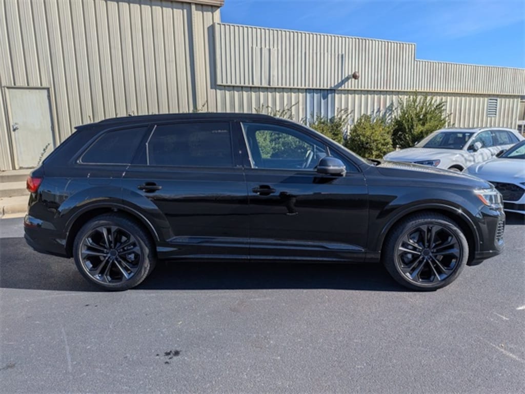 New 2026 Audi Q7 55 Premium Plus SUV