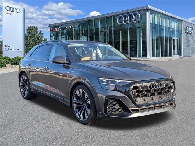 2026 Audi Q8 Premium Plus's photo