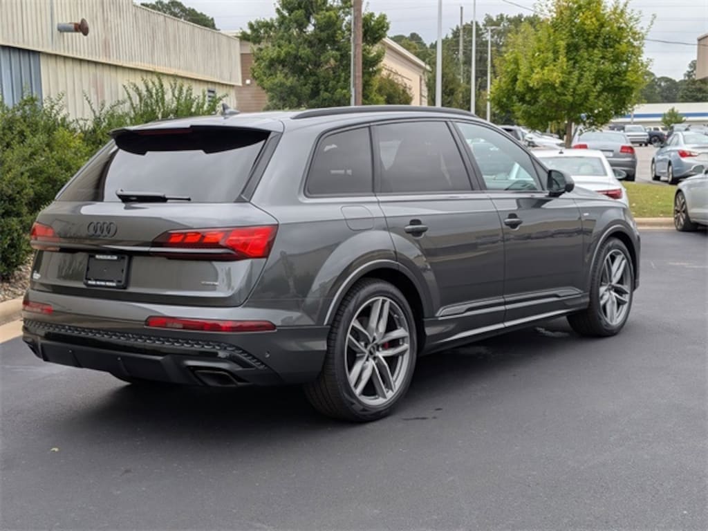New 2026 Audi Q7 55 Prestige SUV