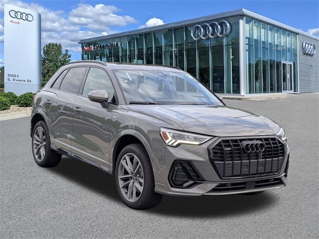 2025 Audi Q3 S Line Premium's photo