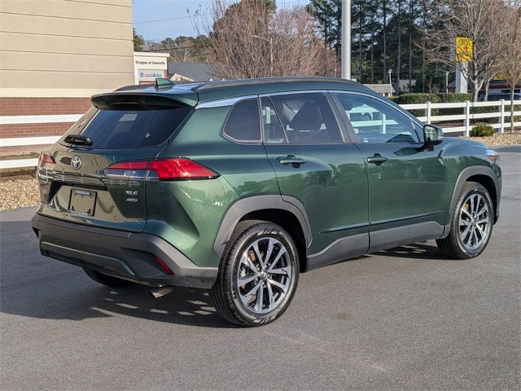 Used 2023 Toyota Corolla Cross XLE SUV
