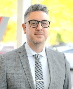 Staff member Nick King from 0f81a6142821