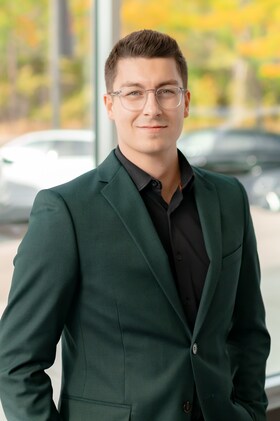 Staff member Jesse Stich from 0f81a6142821