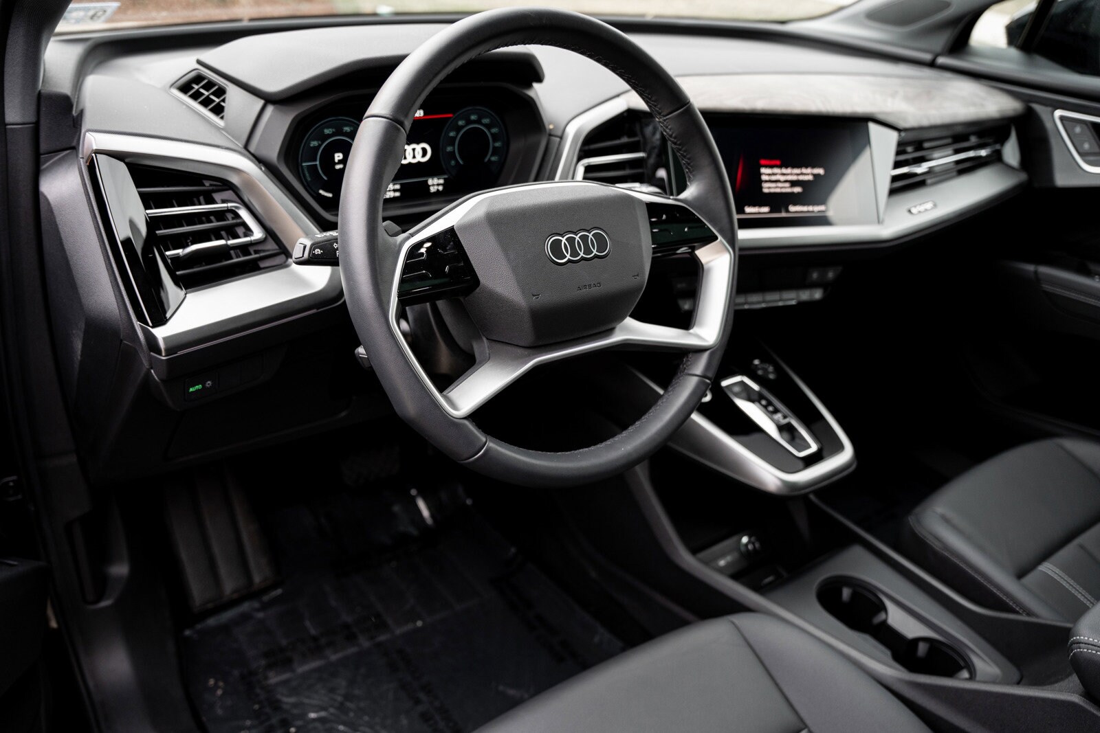 2022 Audi Q4 e-tron Premium Plus